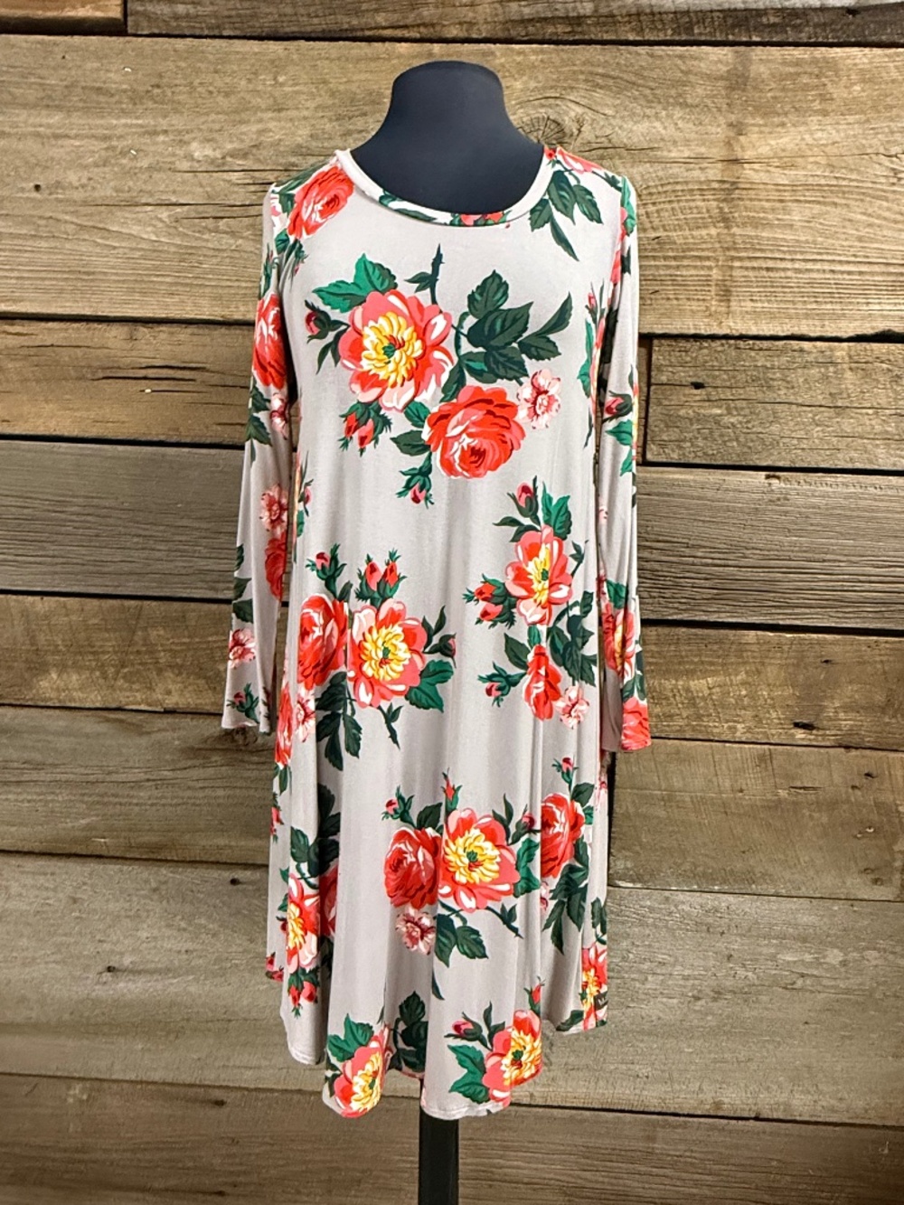 Matilda Jane Daydream Believer Say I'm a dreamer dress, Gray floral, Small